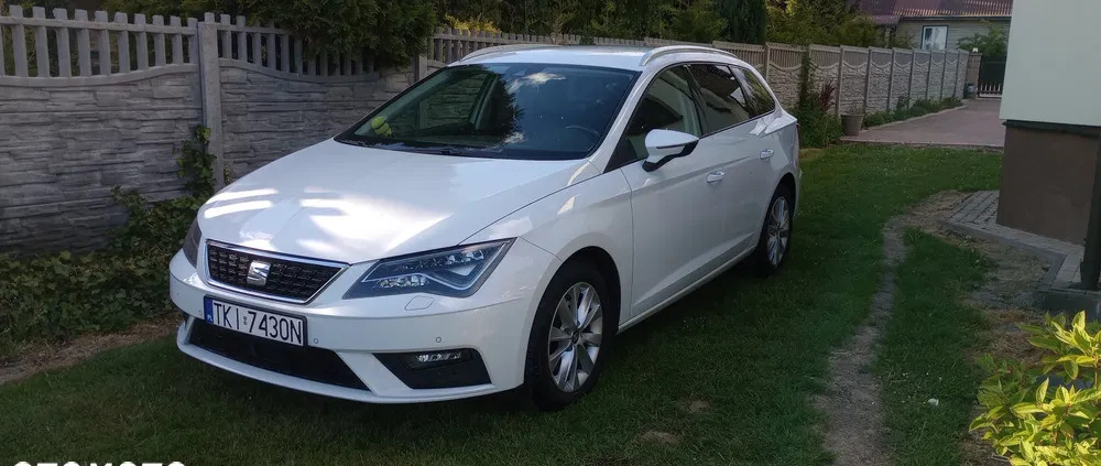 seat świętokrzyskie Seat Leon cena 55000 przebieg: 120000, rok produkcji 2017 z Kielce